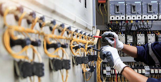 Professional Electrician technician working in Twin Rivers, NJ